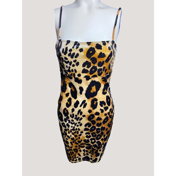Leopard Print Bodycon Dress With Adjustable Spaghetti Straps - Picture 2 of 6